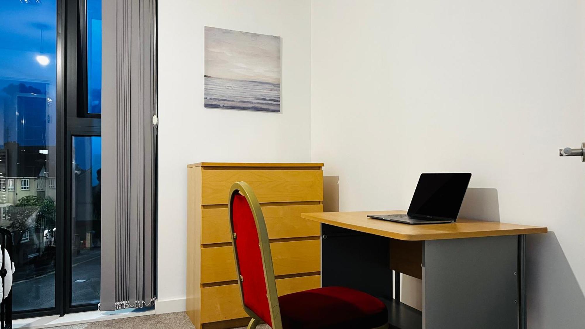 Last-Minute Specials L Book It Now L Sleeps Up To 4 L 2 Bed 2 Bath - Gym - Prime Birmingham Location L Jvt Short Lets エクステリア 写真